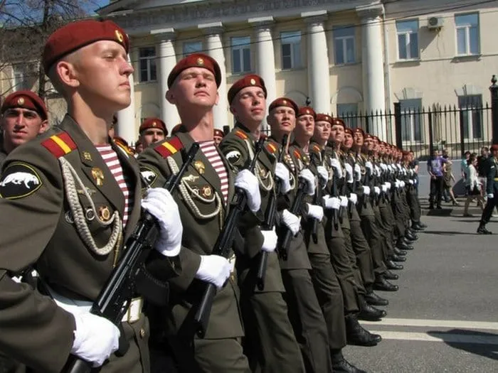 Парадная форма Российской Армии