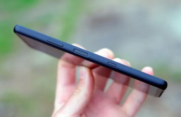 Обзор Sony Xperia 10 III компактного смартфона среднего уровня