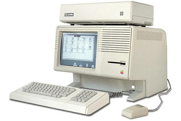 Apple Lisa – компьютер Apple, построенный на базе микропроцессора Motorola серии 68000
