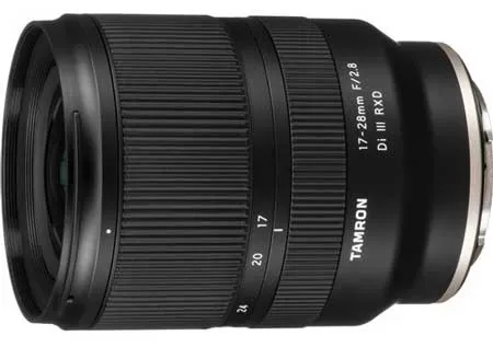 Tamron 17-28mm f / 2.8 Di III RXD Lens - лучший бюджетный объектив для видеоблогов