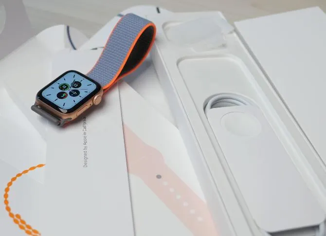 Apple Watch SE