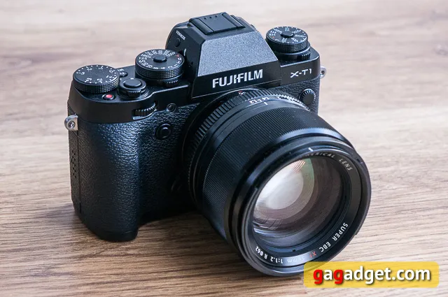Обзор системной компактной камеры Fujifilm X-T1-2