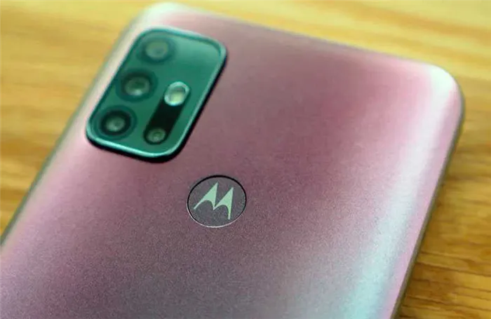 Камера смартфона Motorola Moto G30