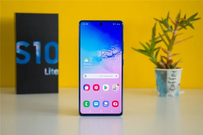 GalaxyS10Lite спереди