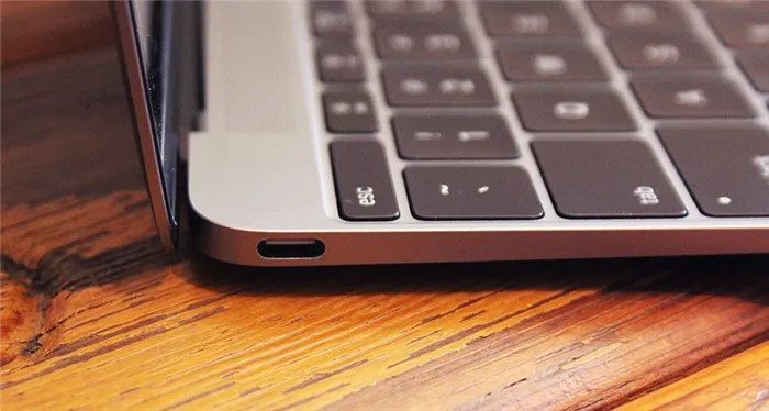 Слот USB Type-CMacBook 2015