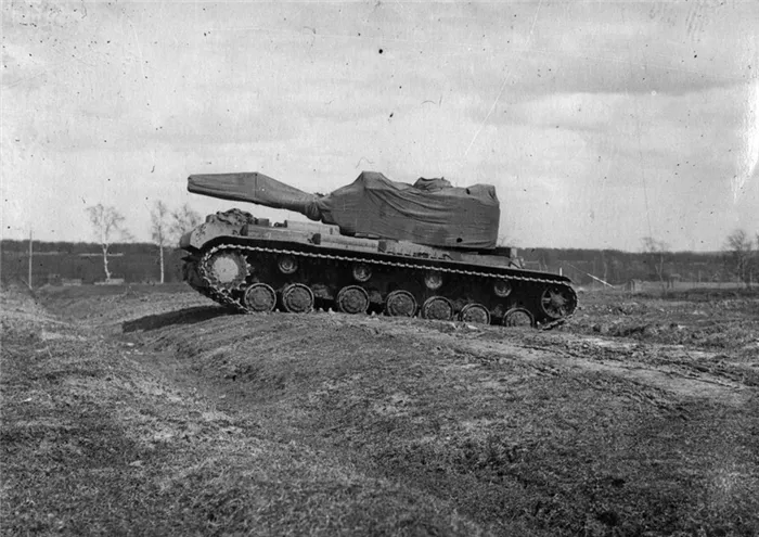 Испытание Т-220, весна 1941 года - экспериментальный танк с военной биографией| warspot.ru