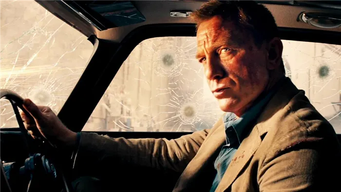 Обзор фильма «Не время умирать». Как Агент 007 стал сильной независимой афробританкой
