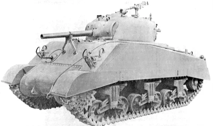 ​Спереди M4A3 не сильно отличались от других «Шерманов» со сварным корпусом - Самый американский «Шерман» | Warspot.ru